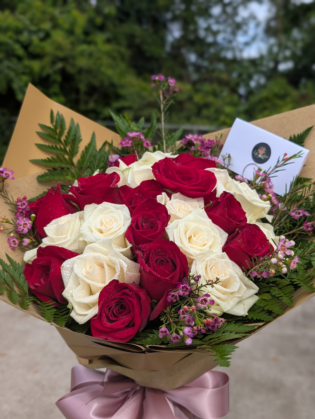 25 Red & White Roses Bouquet